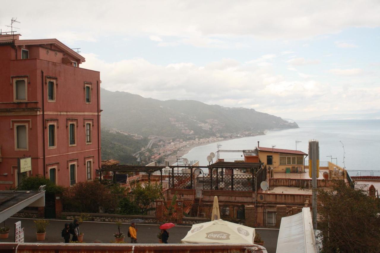 Nice Apartment In Taormina Exteriör bild