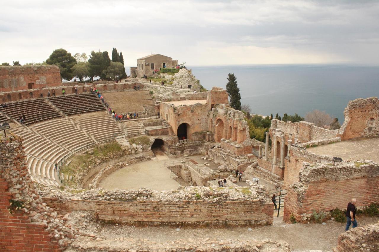 Nice Apartment In Taormina Exteriör bild